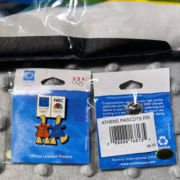 Olympics NOS Track and Field T-shirt, NBC pins, and Visa hat from 2004 Athens - Picture 6 of 8